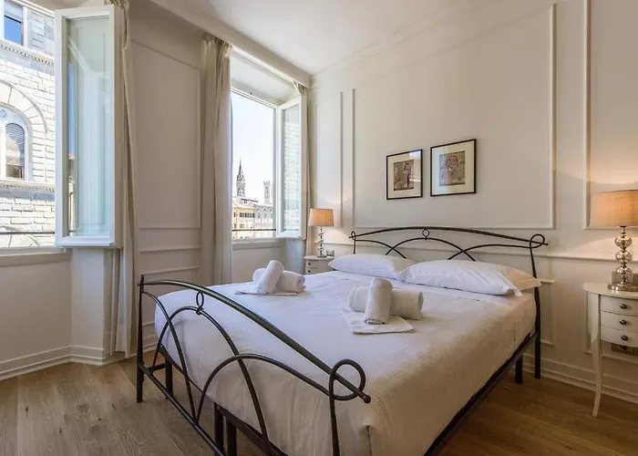 Signoria View- Scenic Overlooking Loft